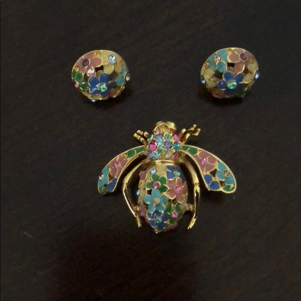 Joan Rivers Collection Bee Brooch and Earrings